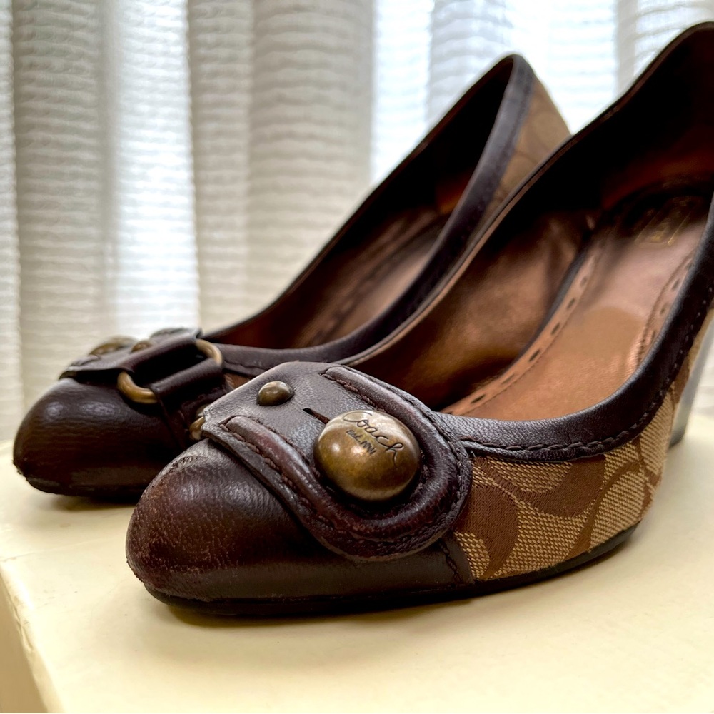 Vintage Coach Laney Wedges